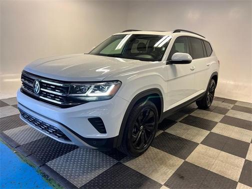 2022 Volkswagen Atlas 3.6L SE w/Technology