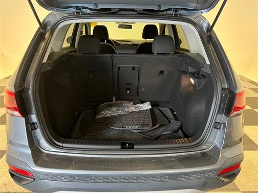 2022 Volkswagen Taos 1.5T S