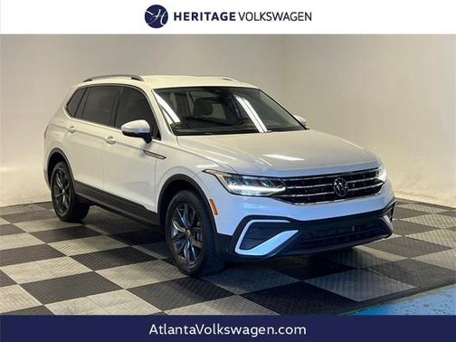2023 Volkswagen Tiguan 2.0T SE
