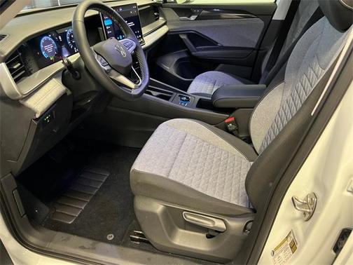 2025 Volkswagen Tiguan 2.0T S