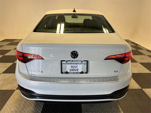 2024 Volkswagen Jetta 1.5T SE