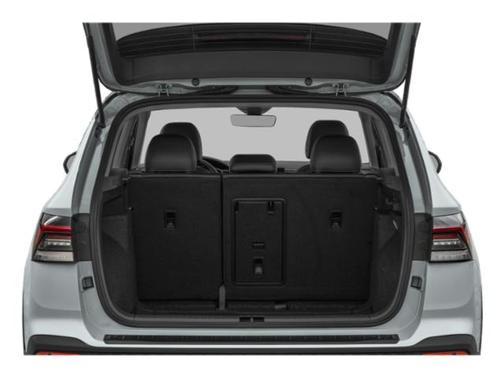 2026 Volkswagen Taos 1.5T SE Black