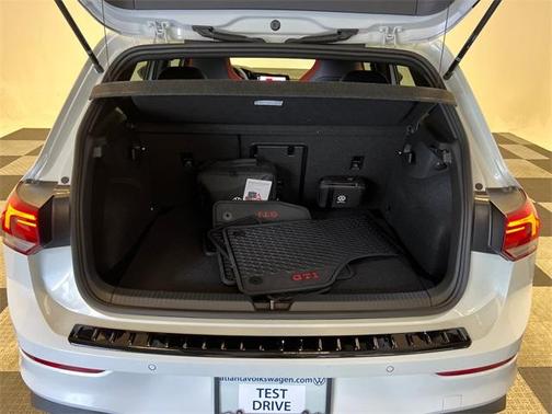 2024 Volkswagen Golf GTI 2.0T 380 SE