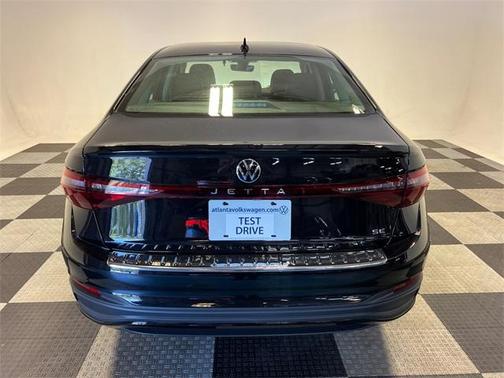 2025 Volkswagen Jetta 1.5T SE