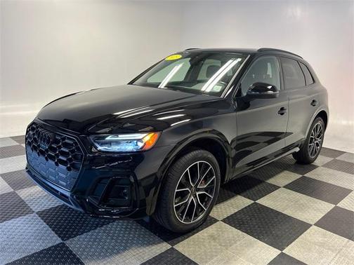 2023 Audi SQ5 3.0T Premium Plus