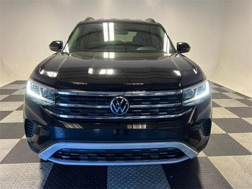 2023 Volkswagen Atlas 3.6L SE w/Technology