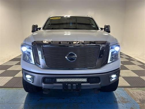 2018 Nissan Titan XD Platinum Reserve