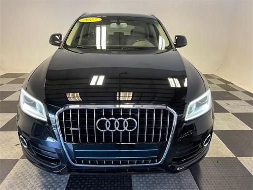 2017 Audi Q5 2.0T Premium Plus