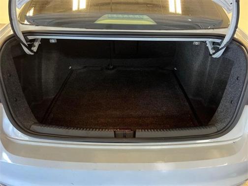 2016 Volkswagen Jetta 1.8T SEL