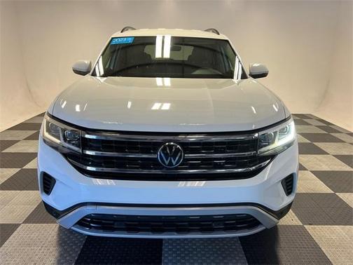2023 Volkswagen Atlas 3.6L SE w/Technology
