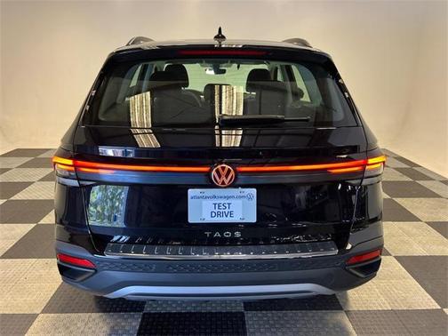2025 Volkswagen Taos 1.5T S