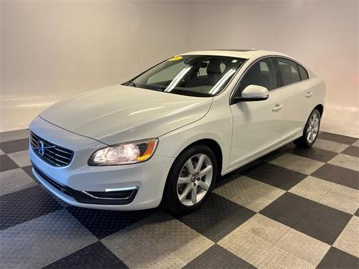 2016 Volvo S60 T5 Premier