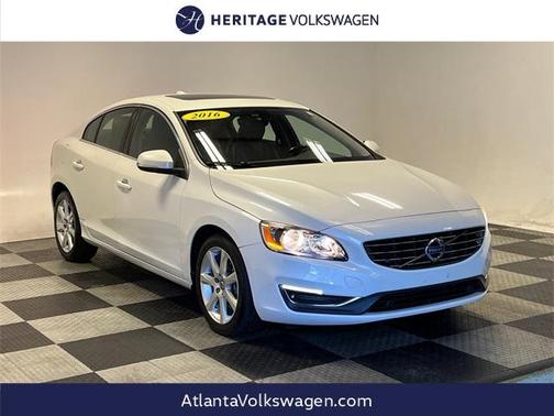 2016 Volvo S60 T5 Premier