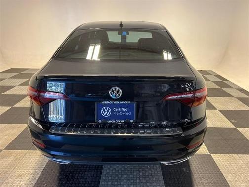 2019 Volkswagen Jetta 1.4T R-Line
