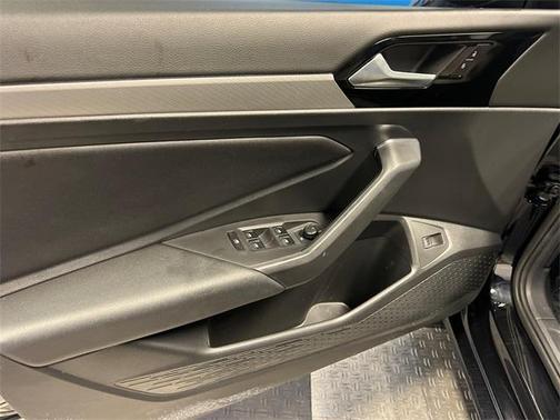 2019 Volkswagen Jetta 1.4T R-Line