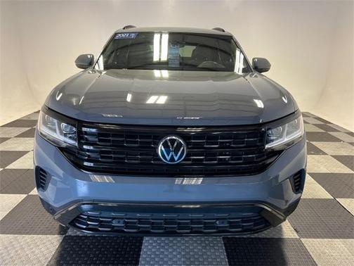 2021 Volkswagen Atlas Cross Sport 2.0T SE w/Technology