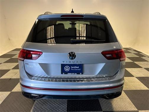 2023 Volkswagen Tiguan 2.0T SE R-Line Black