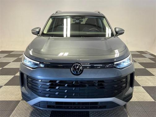 2025 Volkswagen Tiguan 2.0T S
