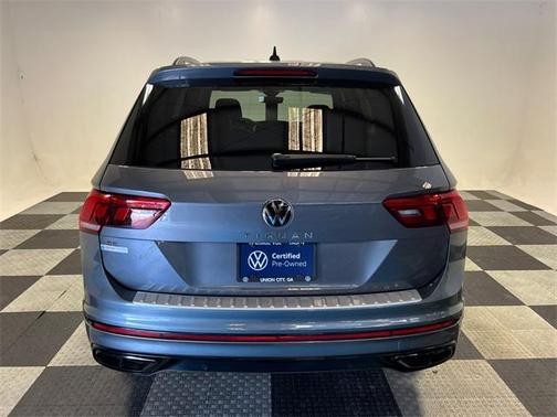 2024 Volkswagen Tiguan 2.0T SE R-Line Black