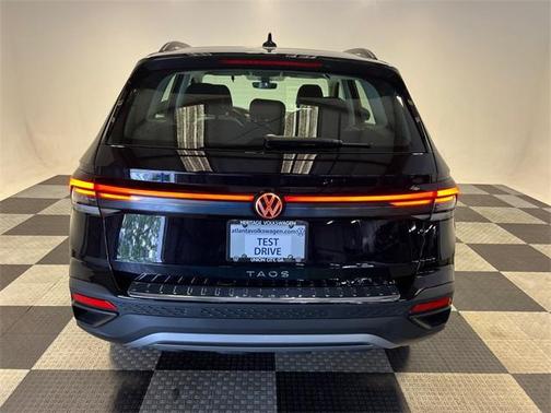 2025 Volkswagen Taos 1.5T S