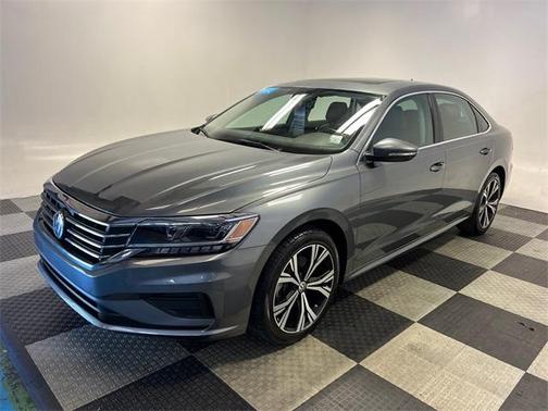 2022 Volkswagen Passat 2.0T SE