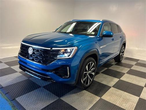 2025 Volkswagen Atlas Cross Sport 2.0T SEL Premium R-Line