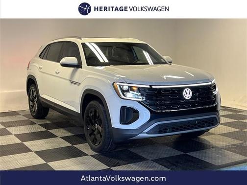 2025 Volkswagen Atlas Cross Sport 2.0T SE w/Technology