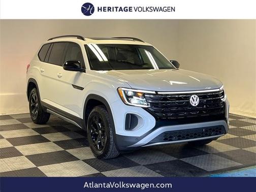 2025 Volkswagen Atlas 2.0T Peak Edition