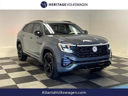 2025 Volkswagen Atlas Cross Sport 2.0T SEL R-Line Black
