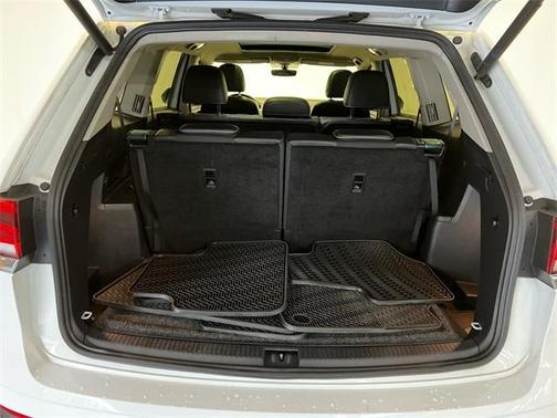 2021 Volkswagen Atlas 2.0T SE w/Technology