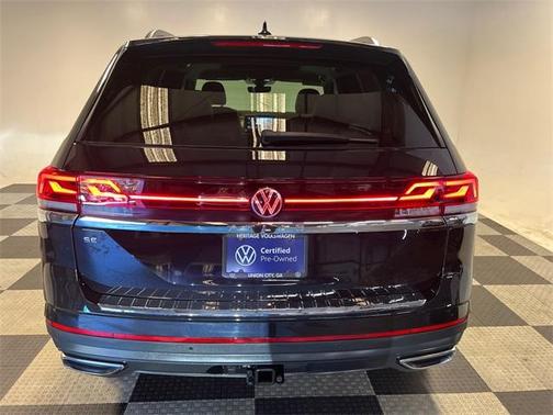 2025 Volkswagen Atlas 2.0T SE w/Technology