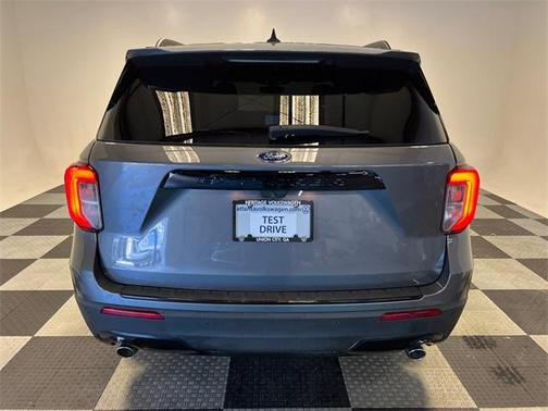 2022 Ford Explorer ST-Line
