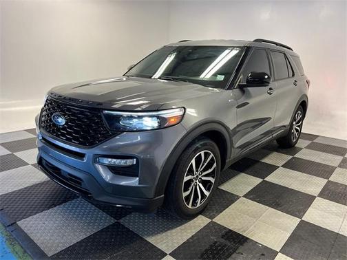 2022 Ford Explorer ST-Line