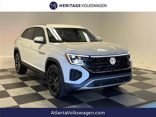 2025 Volkswagen Atlas Cross Sport 2.0T SE w/Technology