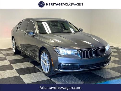 2018 BMW 740 i