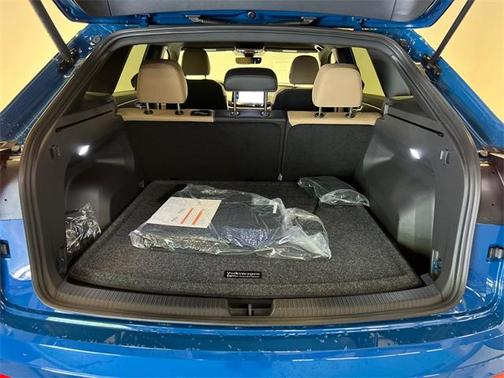 2026 Volkswagen Atlas Cross Sport 2.0T SE