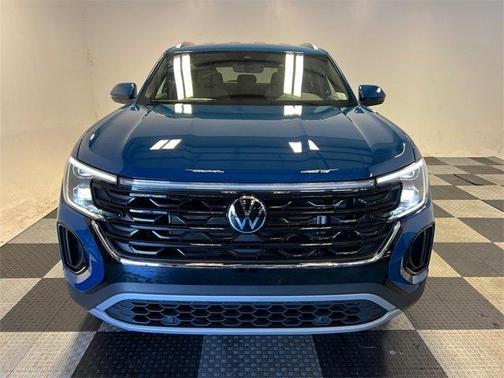 2026 Volkswagen Atlas Cross Sport 2.0T SE