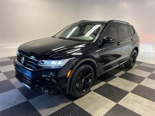 2023 Volkswagen Tiguan 2.0T SE R-Line Black