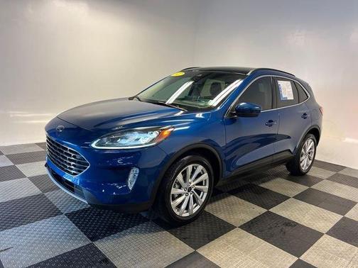 Blue 2022 Ford Escape Titanium