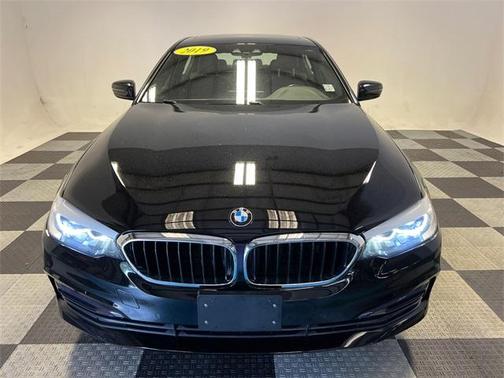 2019 BMW 530 i xDrive