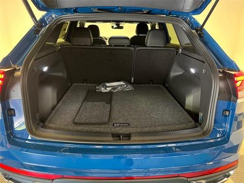 2026 Volkswagen Atlas Cross Sport 2.0T SE