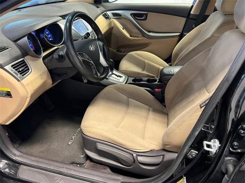 2011 Hyundai ELANTRA GLS