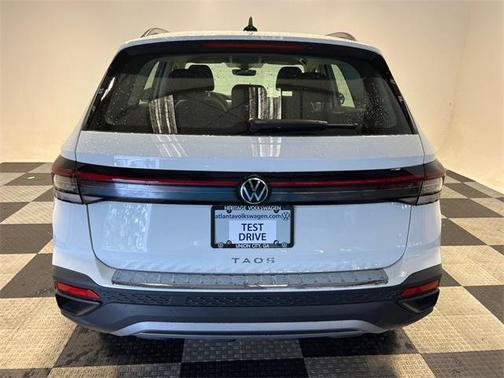 2025 Volkswagen Taos 1.5T S