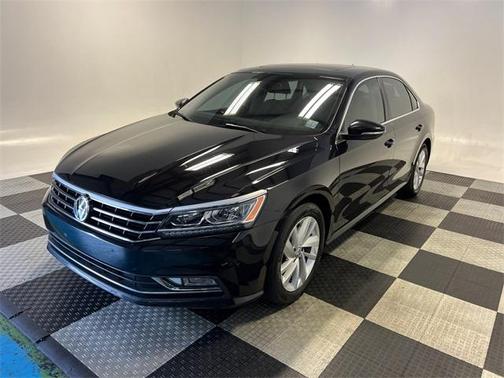 2018 Volkswagen Passat 2.0T SE