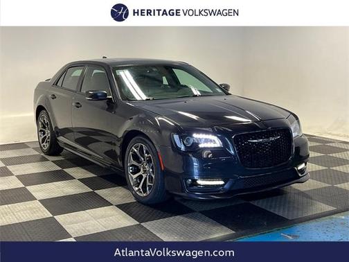 2018 Chrysler 300 S