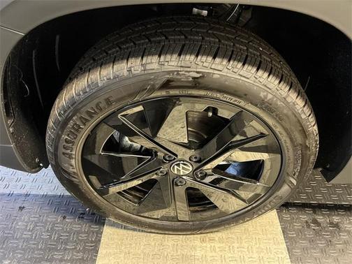 2026 Volkswagen Taos 1.5T SE