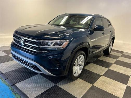 2022 Volkswagen Atlas Cross Sport 3.6L V6 SE w/Technology