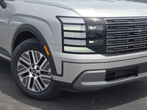 Silver Metallic 2026 Hyundai Palisade Hybrid SEL