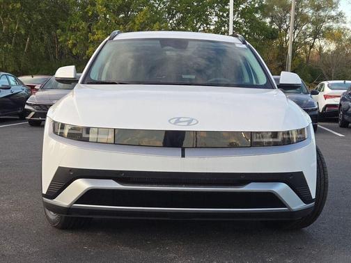 2025 Hyundai IONIQ 5 SEL