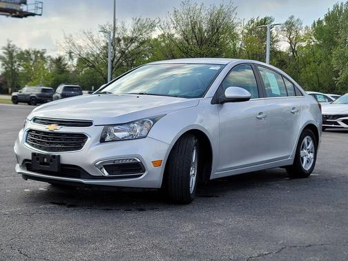 Silver Ice Metallic 2015 Chevrolet Cruze 1LT